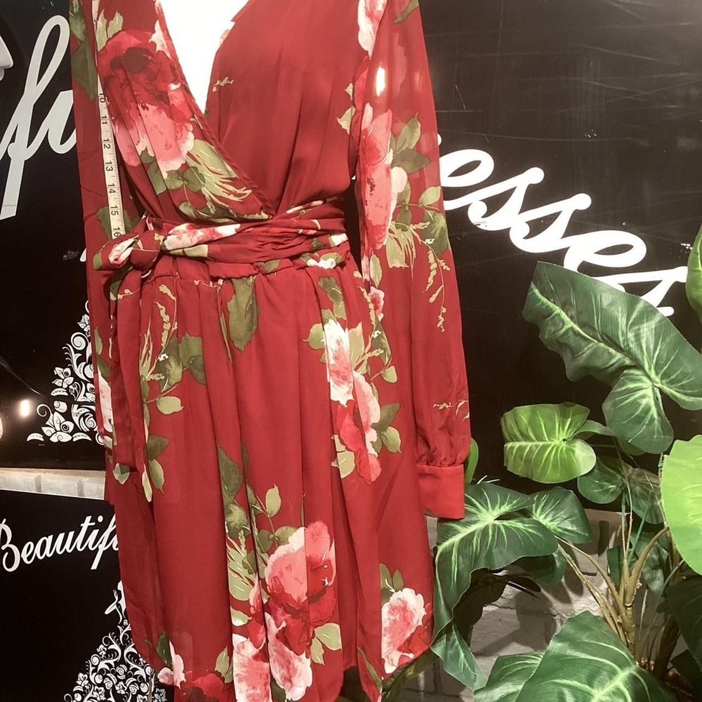 Floral Red Maxi Dress - Picture 6 of 7